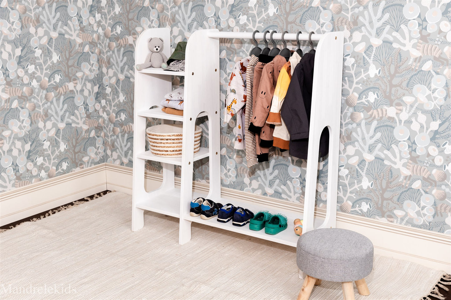 Kids Clothes Rack
