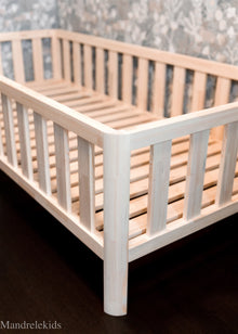 Toddler Bed on Legs (without Doors)