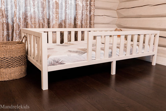 Toddler Bed on Legs (without Doors)