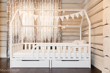 (D) Toddler House Bed on Legs (with Storage)